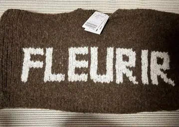 81BRANCA 하치이치브랑카 SLOBE 별주 페루 니트 브라운