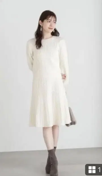 프로포션 바디 드레싱 케이블 미니 니트 플레어 셋업