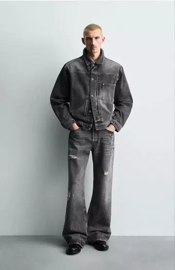 와이드 핏 플레어 데님 JP32