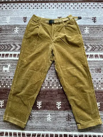 그라미치 코듀로이 팬츠 모카 베이지