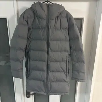 UNIQLO 심리스 다운 코트