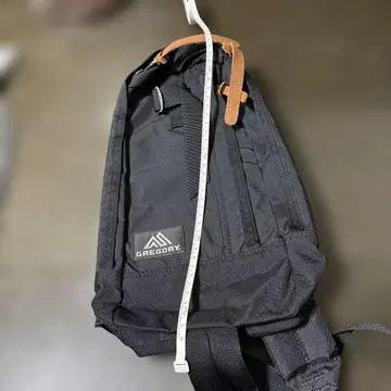 GREGORY 블랙 바디백