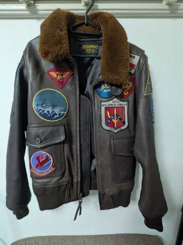 AVIREX GOAT G-1 TOP GUN