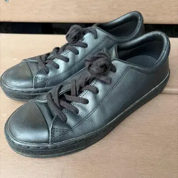 컨버스 올스타 레더 스니커즈 쿠페 23cm