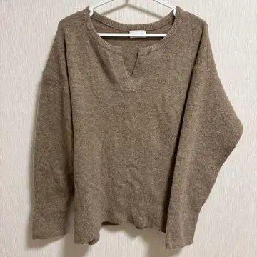 RIVE DROITE 긴팔 니트 V넥 모카 브라운 베이지 새상품급