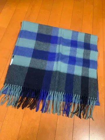 로트레아몽 머플러 울 100%