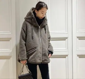 COGTHEBIGSMOKE FLUFF 블루종 코그더빅스모크