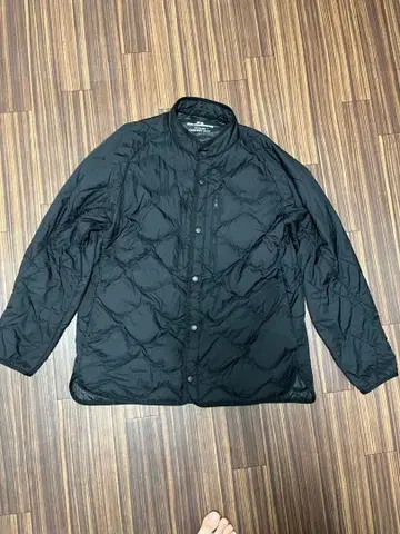 화이트 마운티니어링 블랙 2023 XL