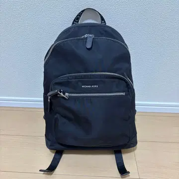 MICHAEL KORS 블랙 백팩