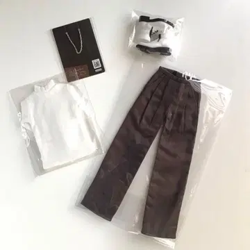 결품 있음 디폴트 아웃핏 26VDAY 에이트 육분의 일 남자 도감