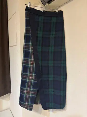 Diagram GRACE CONTINENTAL 체크 무늬 스커트