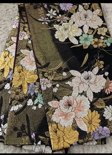 최고급! 순수 실크 양면 사용! 선명한 꽃무늬 금실 자수 후쿠로 오비!