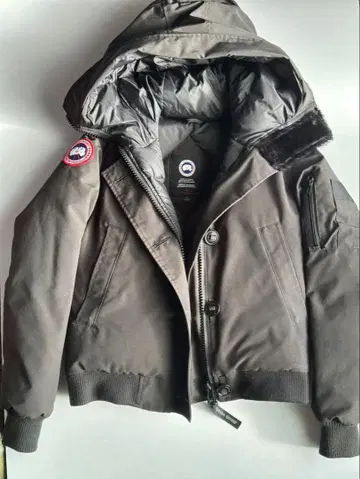 Canada Goose 다운 자켓 다크 그레이