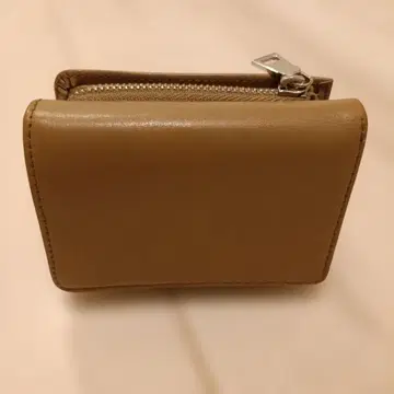 YAHKI 베이지 가죽 3단 폴더형 지갑