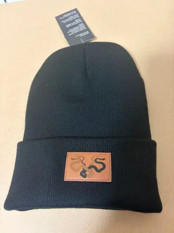 KNOSIS 니트 모자 비니