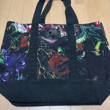 LUNA SEA 보태니컬 무늬 토트백