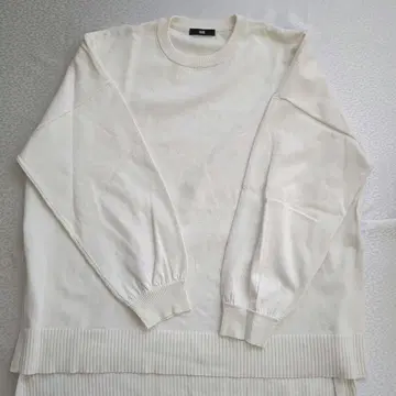 HARE 화이트 니트 스웨터