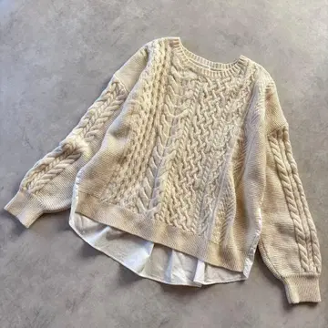 어반 리서치 케이블 니트 도킹 풀오버 아이보리 x 화이트