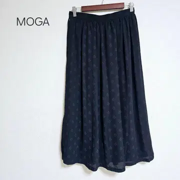 새상품급 MOGA 블랙 패턴 플레어 스커트 밑단 슬릿
