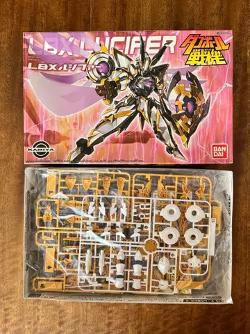 골판지 전기 프라모델 LBX 루시퍼 미조립