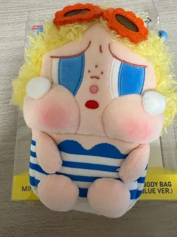 popmart 크라이베이비 CRYBABY 미니 크로스 바디백