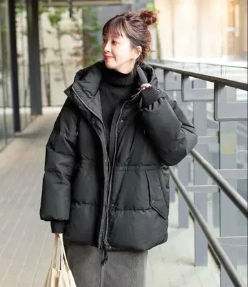 B.C STOCK 플러피 후디 미튼 다운