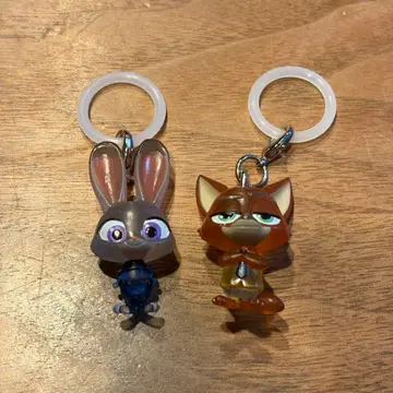 메지루시 액세서리 주토피아 주디 닉