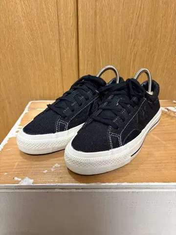 CONVERSE ] 스케이트보딩 스니커즈 23.0cm 블랙