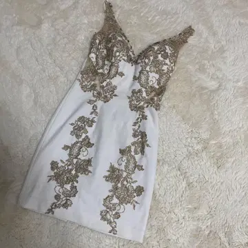 IRMA 비쥬 드레스