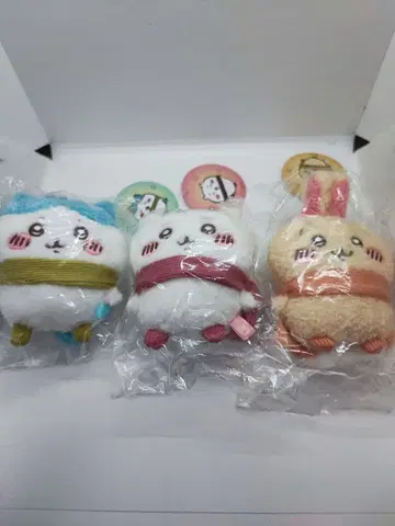 치이카와 (먼작귀) 따뜻한 차림 마스코트 토끼 하치와레 3개 세트
