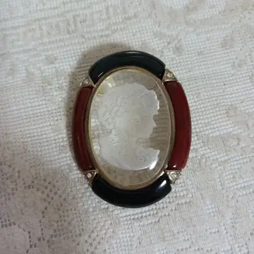 유리 인탈리오 브로치/목걸이 탑