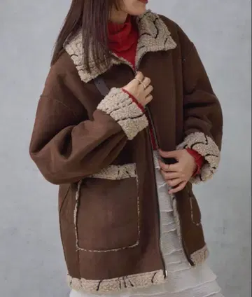 Kastane 보아 포함 브라운 오버 사이즈 자켓