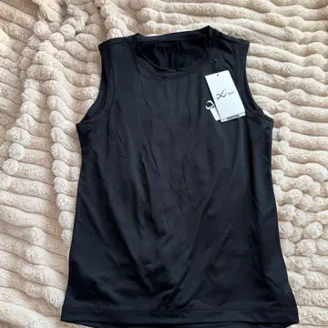 새상품! 블랙 탱크탑 S 사이즈