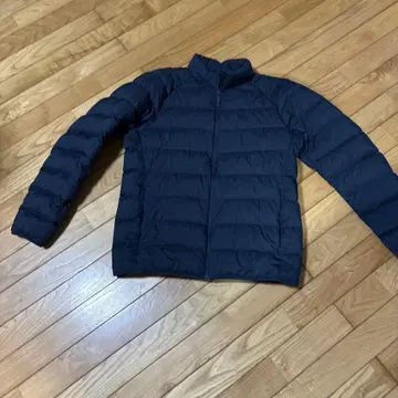 유니클로 울트라 라이트 다운 L