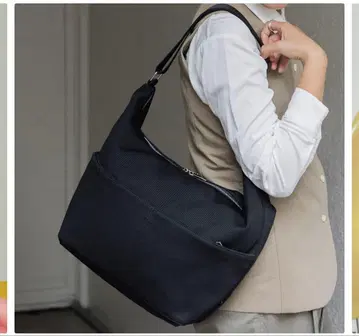 에디터 블랙 숄더백