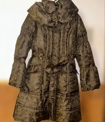 카모 패턴 다운 자켓