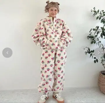 시마무라 ayano 보아 꽃무늬 팬츠 M 완판템