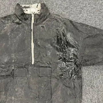 246CONTEMPORARY LONDON 하프 지퍼 자켓 블랙