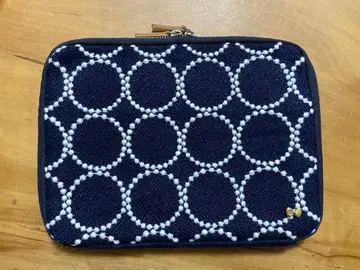 호보니치 오키이 히키다시 파우치 미나 페르호넨 탬버린