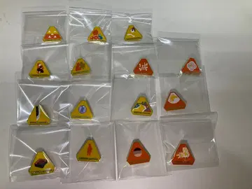 귀멸의 칼날 대사백경 컬렉션 핀즈 젠이츠 컴플리트 핀 배지 세트