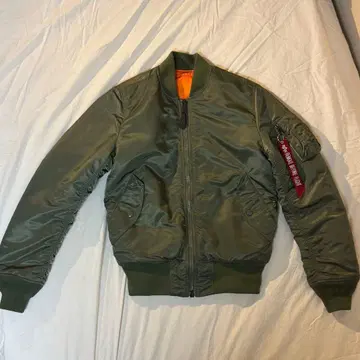 알파 MA-1 플라이트 자켓 올리브