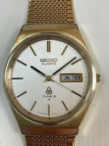 SEIKO TYPE II 쿼츠 손목시계