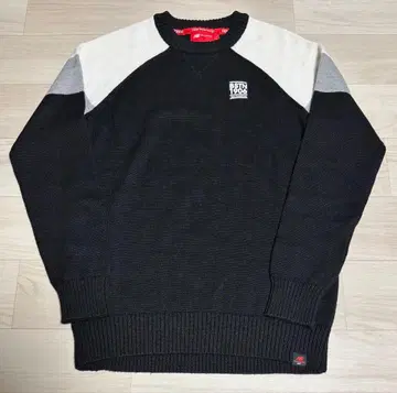 뉴발란스 골프 여성용 니트 스웨터 의류 M 사이즈 블랙