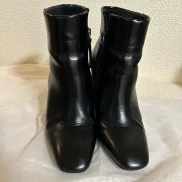 숏부츠 블랙 S 사이즈 사이드지퍼 RANDA