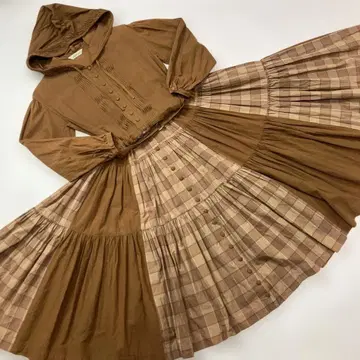 카네코 이사오 브라운 후드 부착 패치워크 원피스