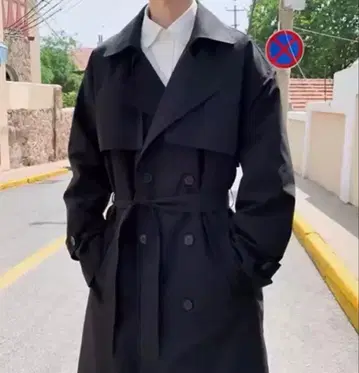 블랙 트렌치코트 허리 벨트 포함