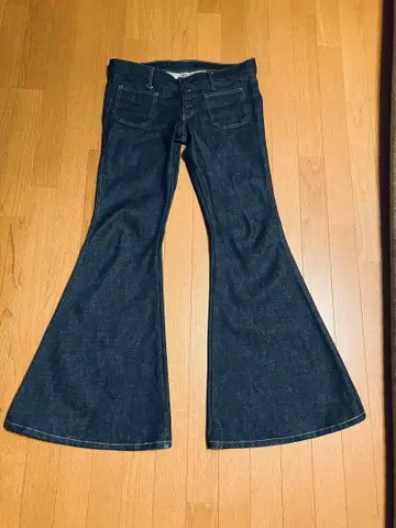 DEE DEE 벨 보텀 데님 SIZE 34 일본제 70년대풍 새상품급