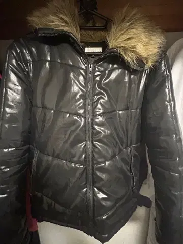 블랙 다운 자켓