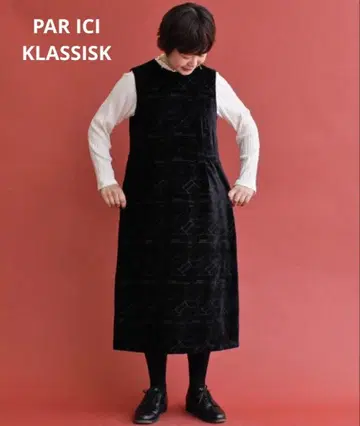 PAR ICI KLASSISK 파리시이 산장 자수 원피스 벨로아