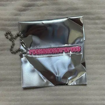 컬러풀 피치 뮤지엄 전시회 트레이딩 테롭 키링 노아